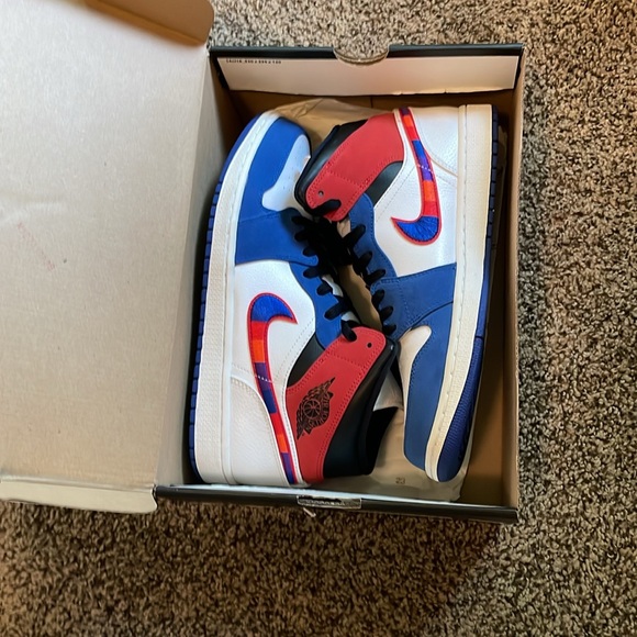 Jordan 1 Mid Multicolored Swoosh Size 11 - Picture 5 of 6